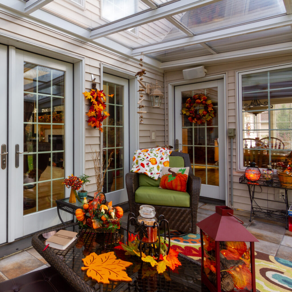 Four-Seasons Studio Sunroom Contractor Room Additions